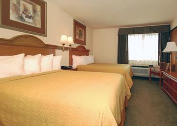 QUALITY INN AND SUITES NORTHWOODS
