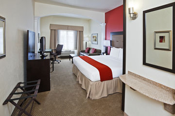HOLIDAY INN EXPRESS HOTEL & SUITES OKLAHOMA CITY-PENN SQUARE