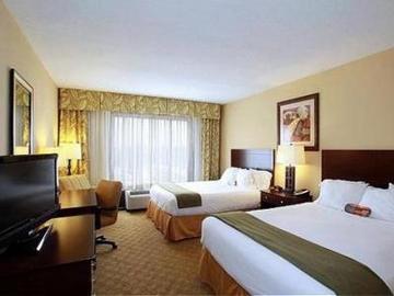 HOLIDAY INN EXPRESS HOTEL & SUITES