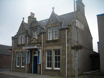 ST CLAIR ARMS HOTEL