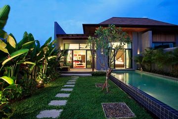 TWO VILLAS HOLIDAY ONYX STYLE