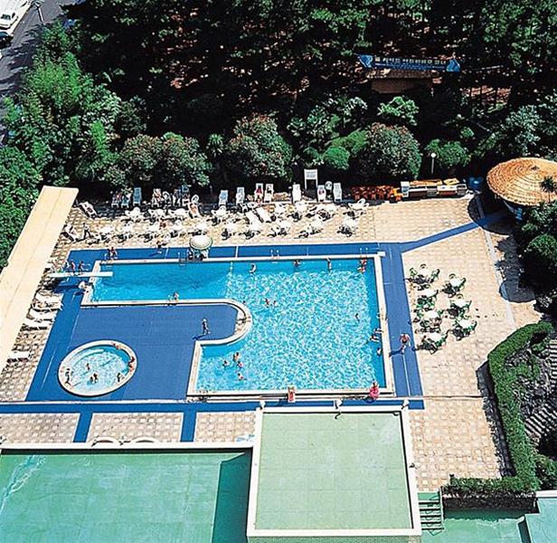 Jeju Grand Hotel Pool