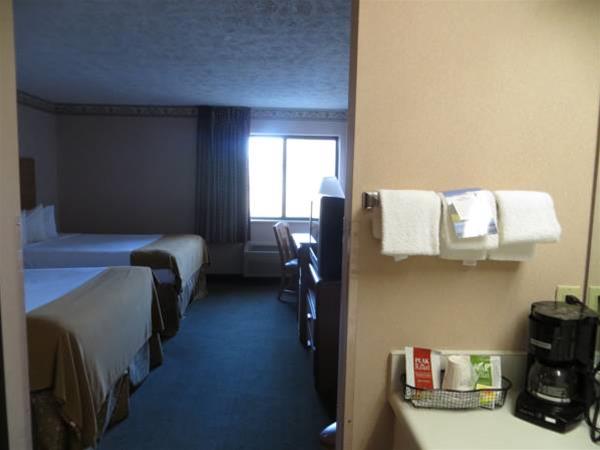 Baymont Inn And Suites Travers